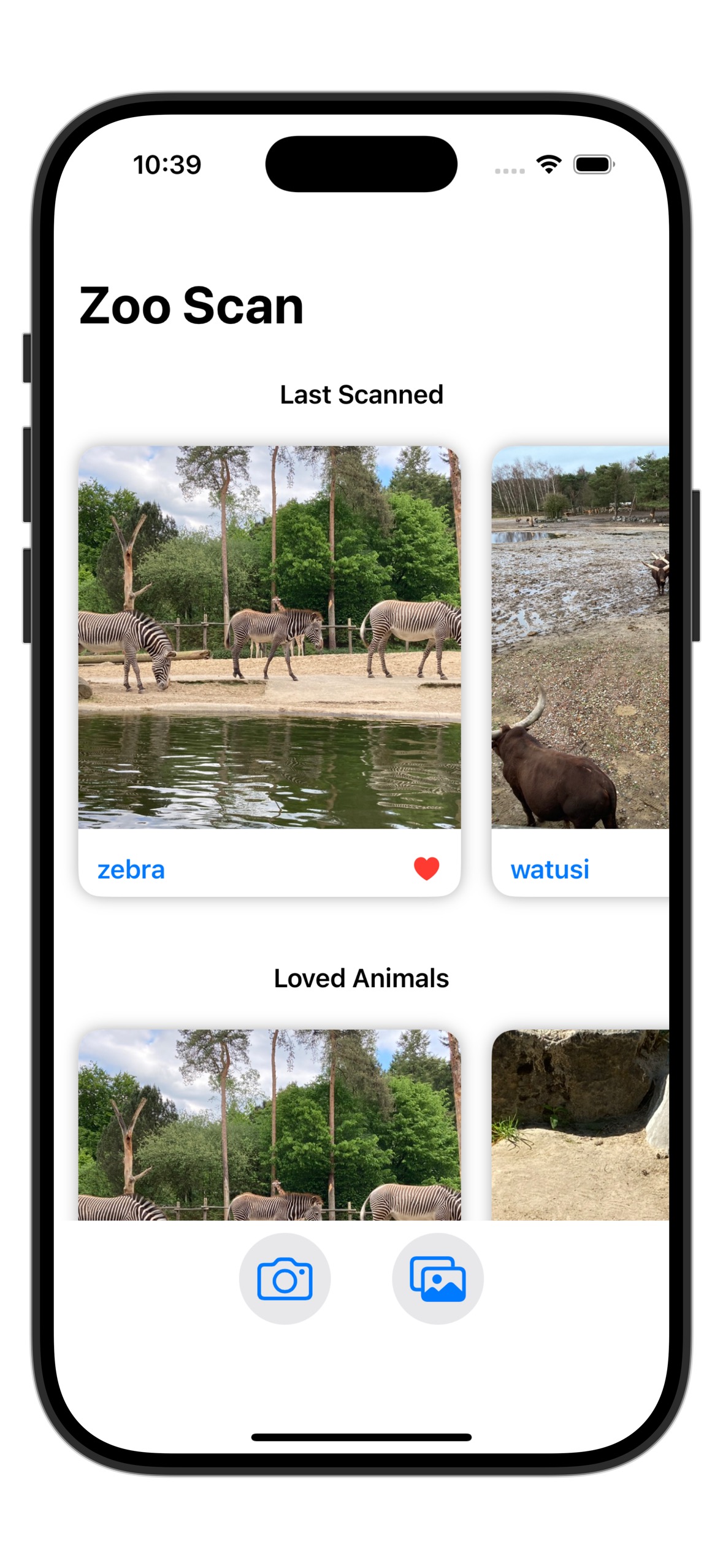 The main screen filled with scanned photos and favorites